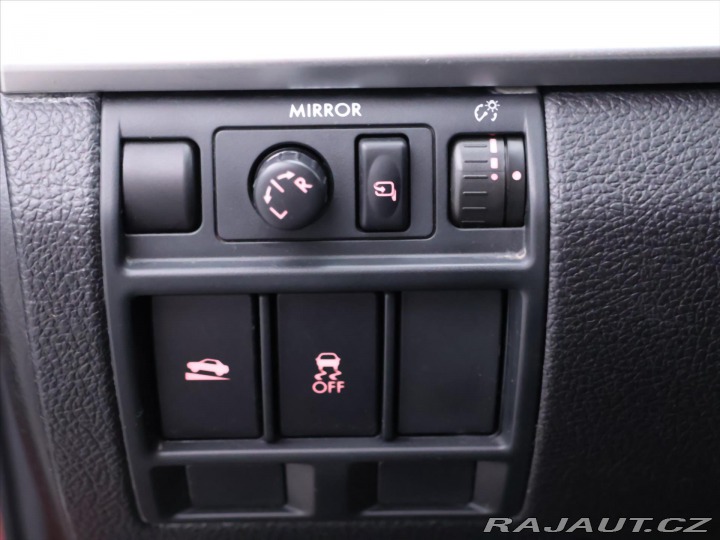 Subaru Outback 2,0 i 110kW 4x4 Auto CZ 1 2014