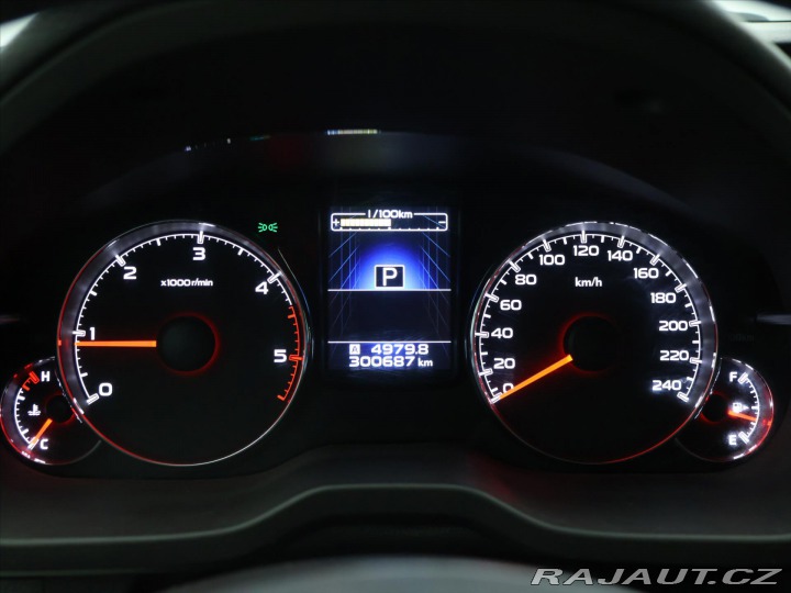 Subaru Outback 2,0 i 110kW 4x4 Auto CZ 1 2014