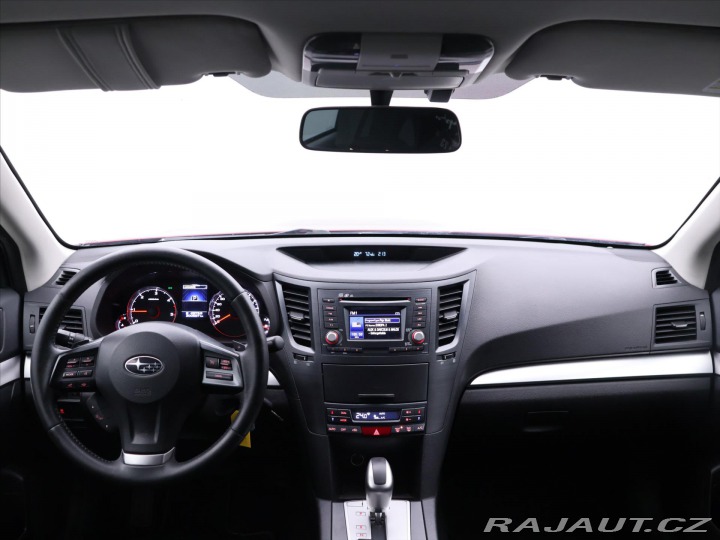 Subaru Outback 2,0 i 110kW 4x4 Auto CZ 1 2014