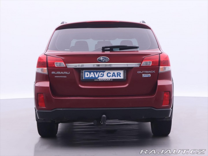 Subaru Outback 2,0 i 110kW 4x4 Auto CZ 1 2014