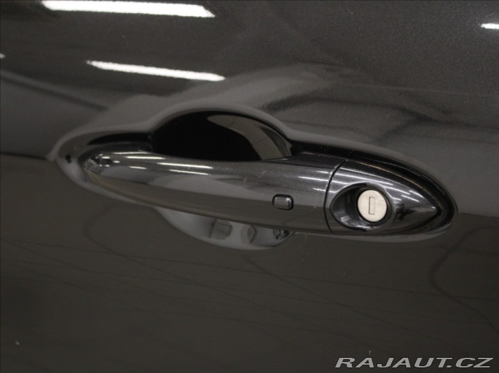 Alfa Romeo Stelvio 2,2 JTD 140kW Q4 Bezklíč 2021