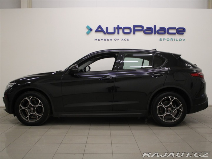 Alfa Romeo Stelvio 2,2 JTD 140kW Q4 Bezklíč 2021