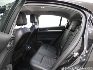 Alfa Romeo Stelvio 2,2 JTD 140kW Q4 Bezklíč 2021