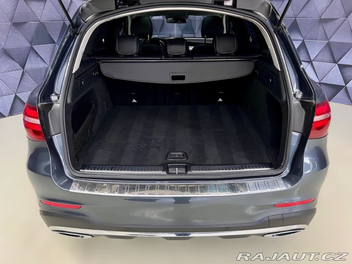 Mercedes-Benz GLC 250d 4MATIC AMG, NEZÁVISL 2016