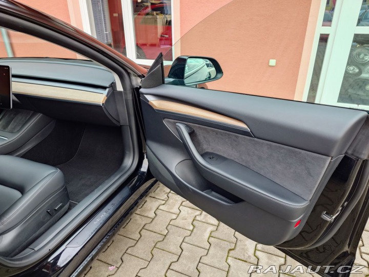 Tesla Model 3 Standard 208 kW RWD SOH 9 2023