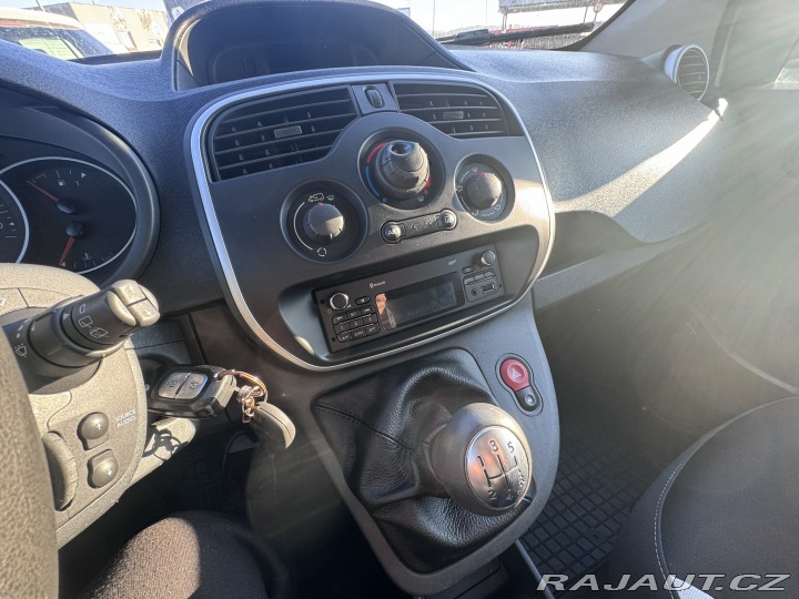 Renault Kangoo 1,5 DCI 66 KW SPOJKA 2016