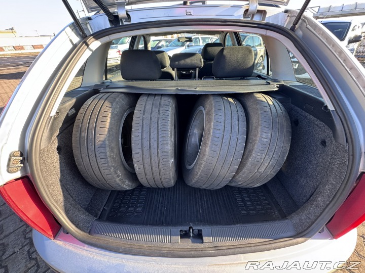 Škoda Fabia 1,4 55 KW STK AC KOLA KM 2005