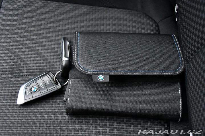 BMW 2 218d LED VIRTUAL ČR 1M 2021