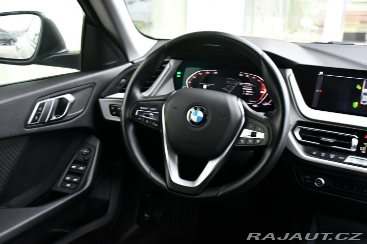 BMW 2 218d LED VIRTUAL ČR 1M 2021
