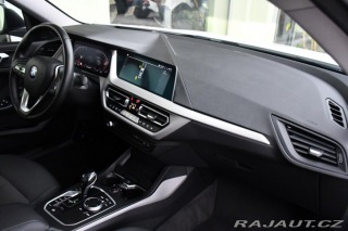 BMW 2 218d 2021