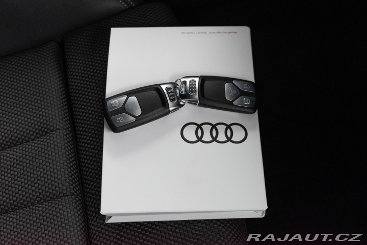 Audi A4 40TDI S-LINE*ZÁRUKA*TAŽNÉ 2024