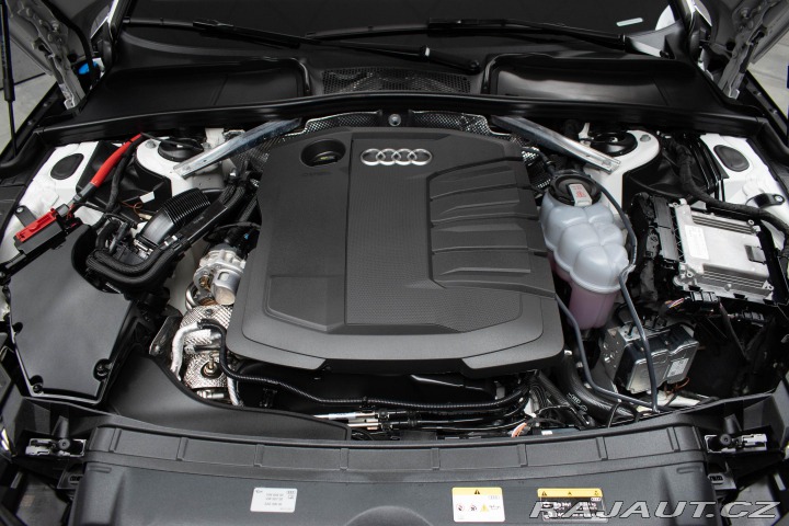 Audi A4 40TDI S-LINE*ZÁRUKA*TAŽNÉ 2024