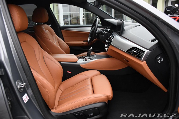 BMW 5 530d xDrive M-SPORT ČR 1. 2023