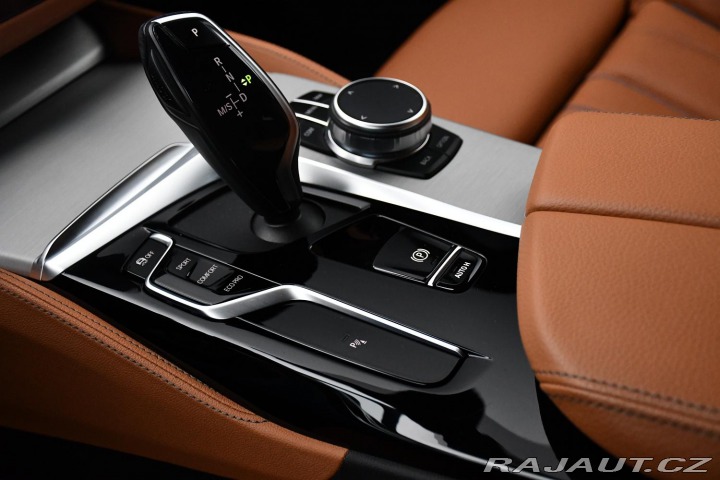 BMW 5 530d xDrive M-SPORT ČR 1. 2023