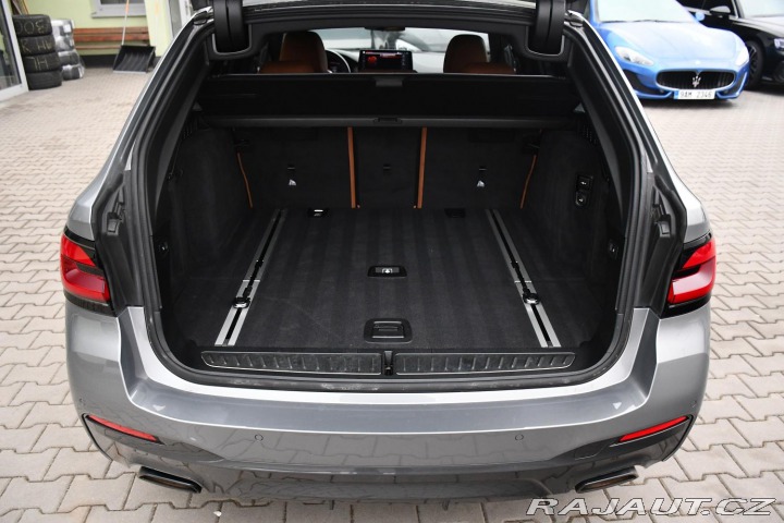 BMW 5 530d xDrive M-SPORT ČR 1. 2023