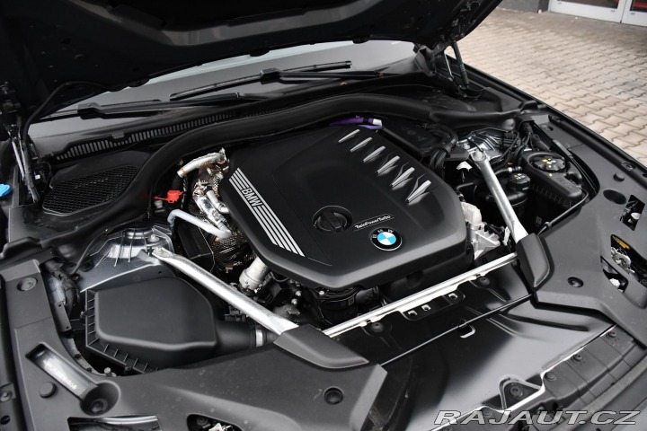 BMW 5 530d xDrive M-SPORT ČR 1. 2023