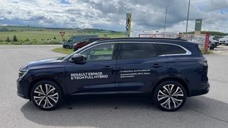 Renault Espace iconic E-Tech full hybrid 2025
