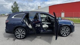 Renault Espace iconic E-Tech full hybrid 2025