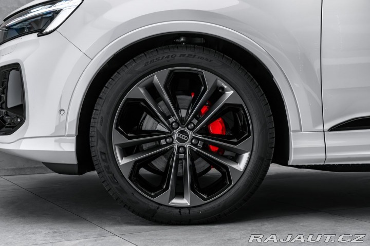 Audi Q7 50TDI S-line Matrix Vzduc 2026