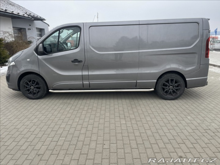 Opel Vivaro 1,6 DCi 107kw Long Tažné 2017