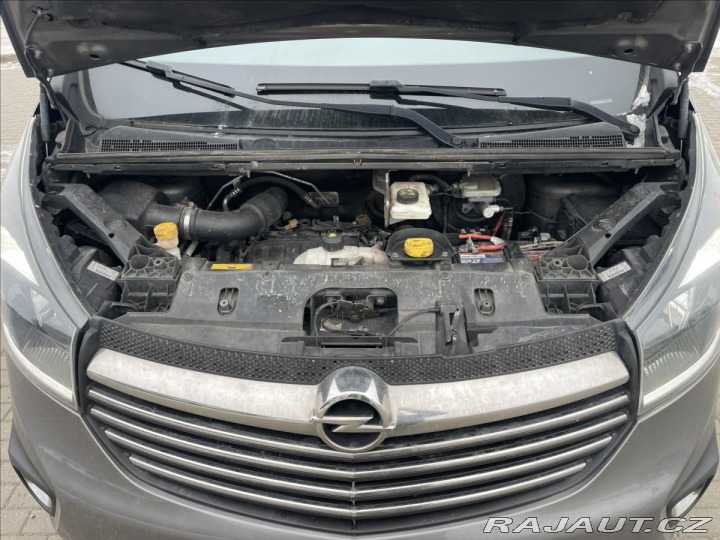 Opel Vivaro 1,6 DCi 107kw Long Tažné 2017