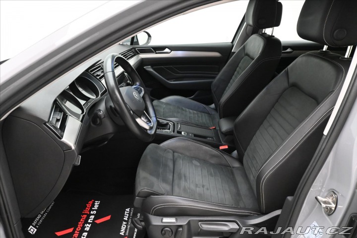 Volkswagen Passat 2,0 TDI 110 kW DSG Elegan 2023