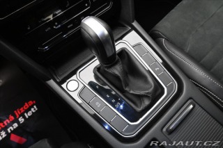 Volkswagen Passat 2,0 TDI 110 kW DSG Elegan 2023