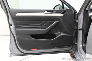 Volkswagen Passat 2,0 TDI 110 kW DSG Elegan 2023