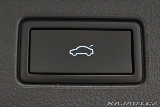 Volkswagen Passat 2,0 TDI 110 kW DSG Elegan 2023