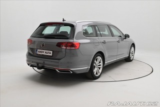 Volkswagen Passat 2,0 TDI 110 kW DSG Elegan 2023