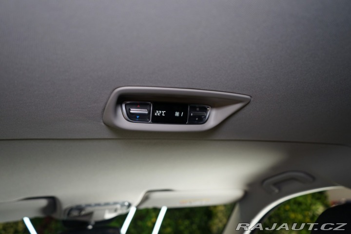 Mercedes-Benz V 220d*KAMERA*8-MÍST*TEMPOM 2021