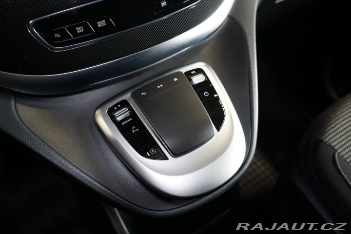 Mercedes-Benz V 220d*KAMERA*8-MÍST*TEMPOM 2021