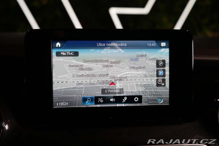 Mercedes-Benz V 220d*KAMERA*8-MÍST*TEMPOM 2021