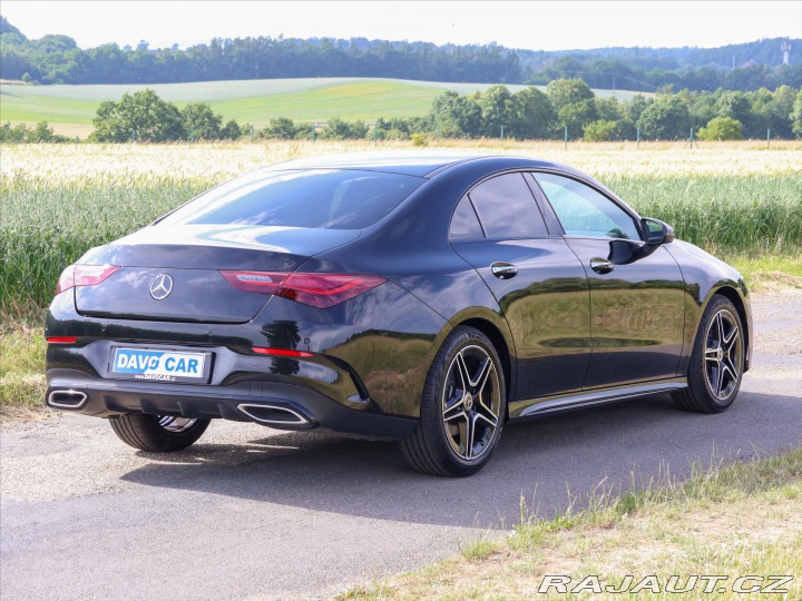 Mercedes-Benz CLA 1,4 200 AMG Premium 2025