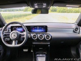 Mercedes-Benz CLA 1,4 200 AMG Premium 2025
