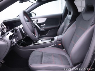 Mercedes-Benz CLA 1,4 200 AMG Premium 2025