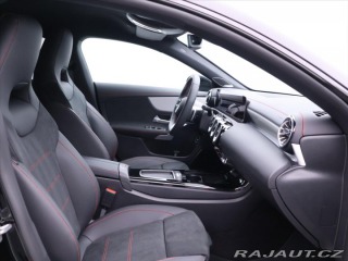 Mercedes-Benz CLA 1,4 200 AMG Premium 2025