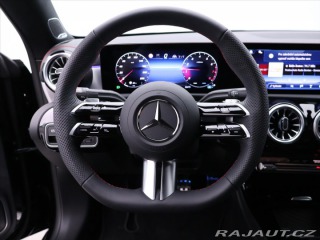 Mercedes-Benz CLA 1,4 200 AMG Premium 2025