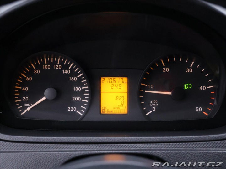 Mercedes-Benz Vito 2,1 CDI 100kW Aut.klima 5 2013