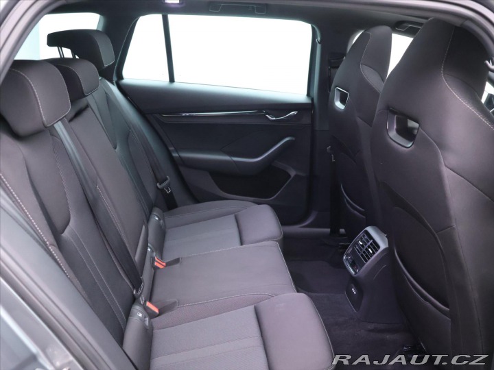 Škoda Octavia 2,0 TDI 110kW DSG Sportli 2022