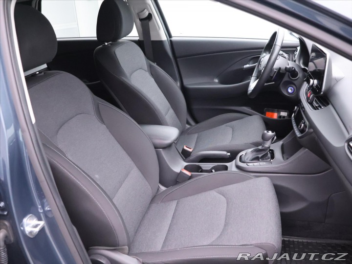 Hyundai i30 1,5 T-GDi 117kW Smart CZ 2022