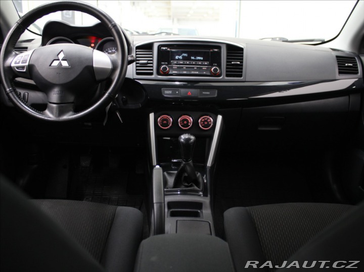 Mitsubishi Lancer 1,6 i 86kW 90 100km! 1.ma 2016