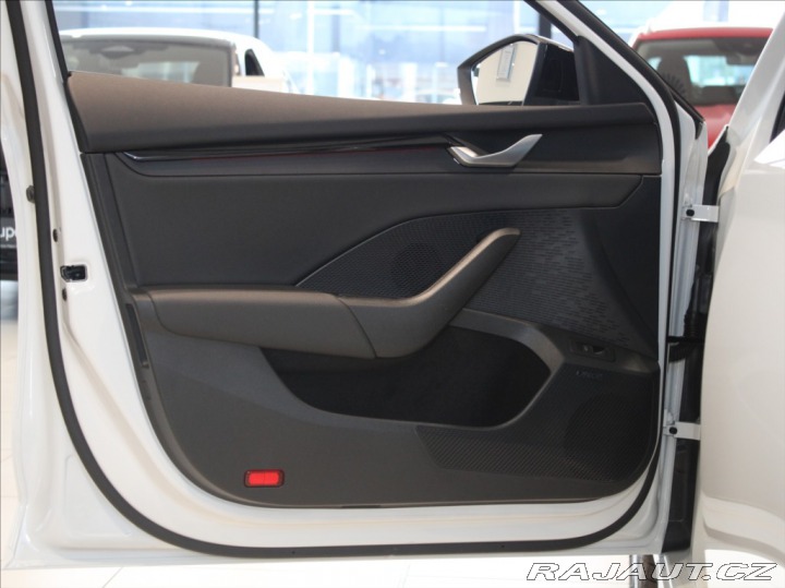 Škoda Octavia 2,0 RS 195kW NOVÝ VŮZ skl 2026