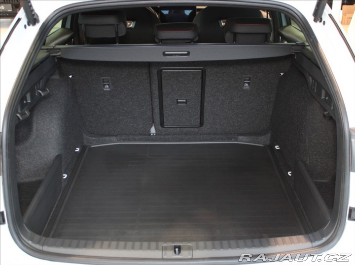 Škoda Octavia 2,0 RS 195kW NOVÝ VŮZ skl 2026