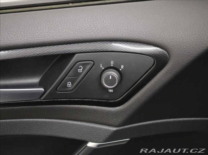 Volkswagen Golf 2,0 GTD 135kW DSG 2x Sady 2016