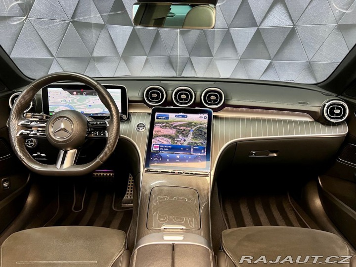 Mercedes-Benz C C300 4M, AMG, PANORAMA, N 2024