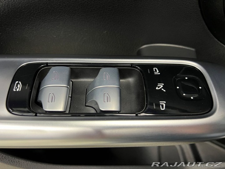 Mercedes-Benz C C300 4M, AMG, PANORAMA, N 2024