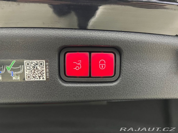 Mercedes-Benz C C300 4M, AMG, PANORAMA, N 2024