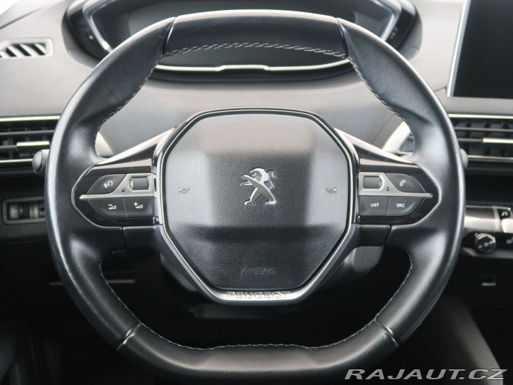 Peugeot 5008 1.2PureTech,CZ,1Maj,ALLUR 2019