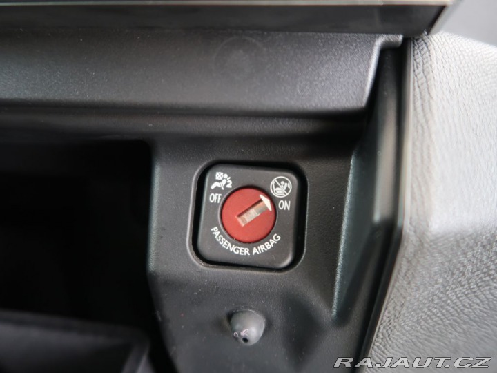 Peugeot 5008 1.2PureTech,CZ,1Maj,ALLUR 2019